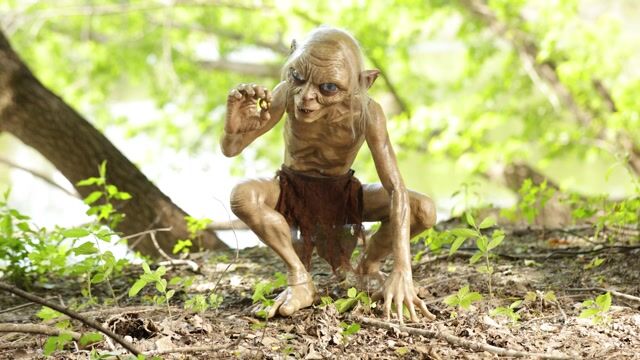 FUN99688 Gollum Animatronic