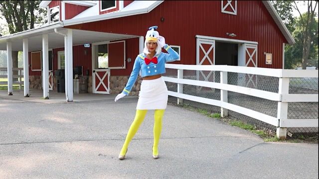 FUN95734AD Disney Women's Donald Duck Costume