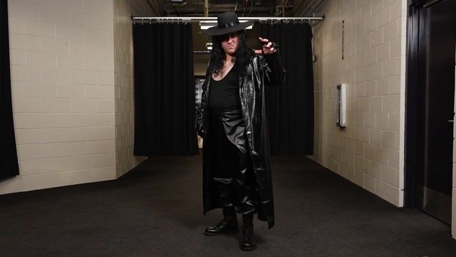 FUN0253PL WWE Plus Size Undertaker Costume