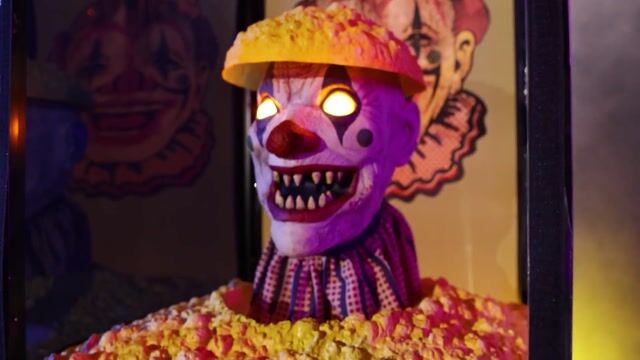 5.7 ft. Kernelias the Corny Pop-Up Clown Animatron