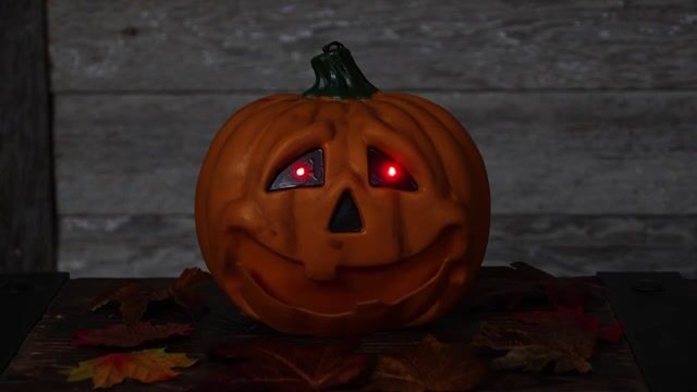 SNW83400LOK3UCO-0 7 Talking Light Up Jack O Lantern w Moving Jaw Decoration