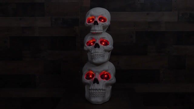 SNZ19113 27 Light Up Skull Totem Decoration