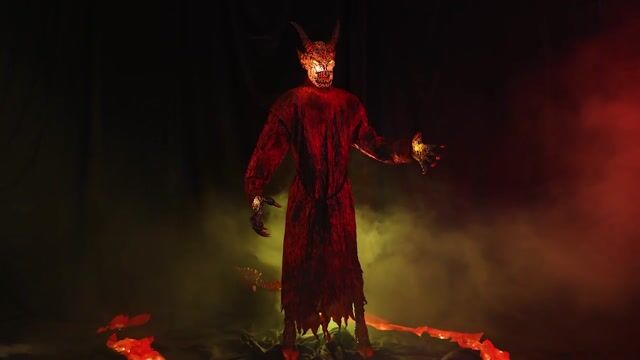Straight from the fiery pits below, Magmoor the Lava Demon is here to haunt your Halloween! This animated decoration features glowing magma effects, smoke-ready features, and demonic snarls that will ignite terror in any trick-or-treater.