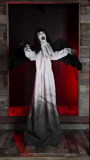 FUN99781 5FT Saravel the Shrieking Specter Animatronic Decoration