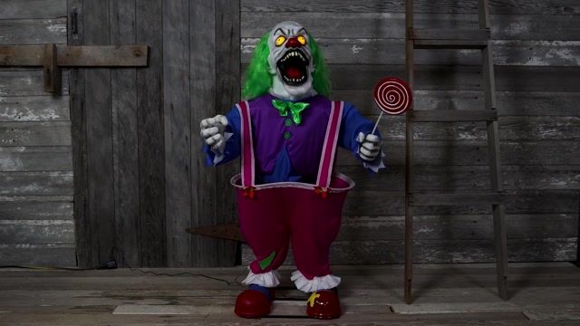 FUN4139 Crazy Killer Clown Animatronic