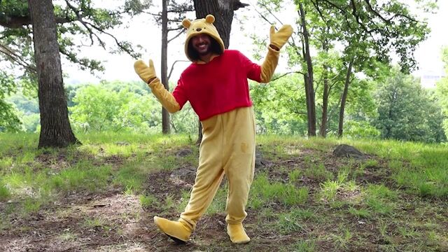 FUN4712AD_Adult_Deluxe_Disney_Winnie_the_Pooh