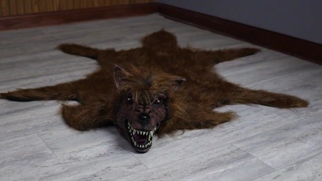 SNZ19133COS7SEA-0 Werewolf Rug with Light and Sound Halloween Decoration