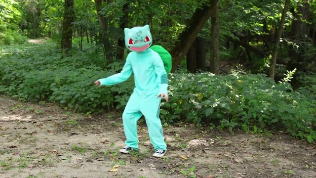 DI157809_Bulbasaur Costume Kids