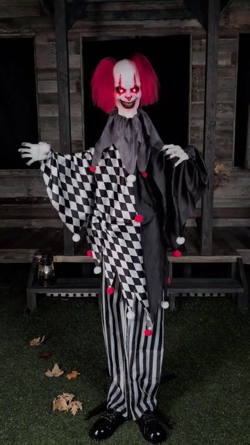 Standing at 5.6 feet tall, the Gonna Getcha Animated Clown is ready to pounce with sinister sounds, jerky movements, and a wicked grin. A must-have for anyone looking to add serious scares to their Halloween display.