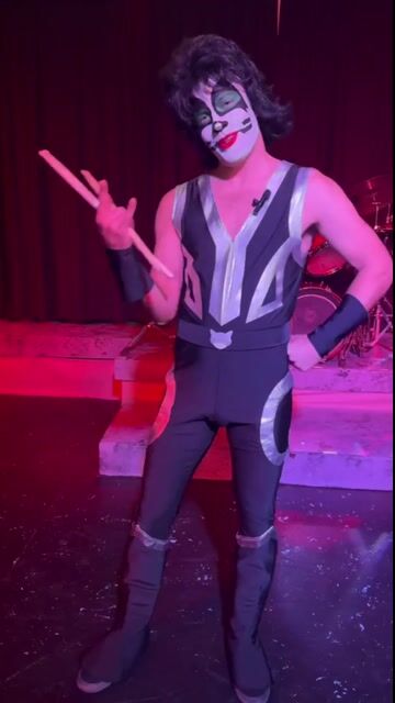 Transform into a legendary drummer this Halloween with our amazing Adult KISS The Catman Costume! You're about to have a rocking Halloween this year.